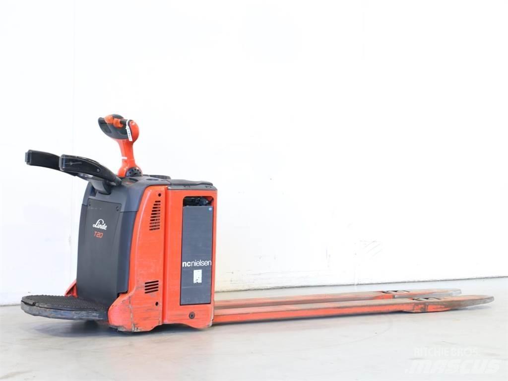 Linde T20AP/131 Empilhador para operador externo