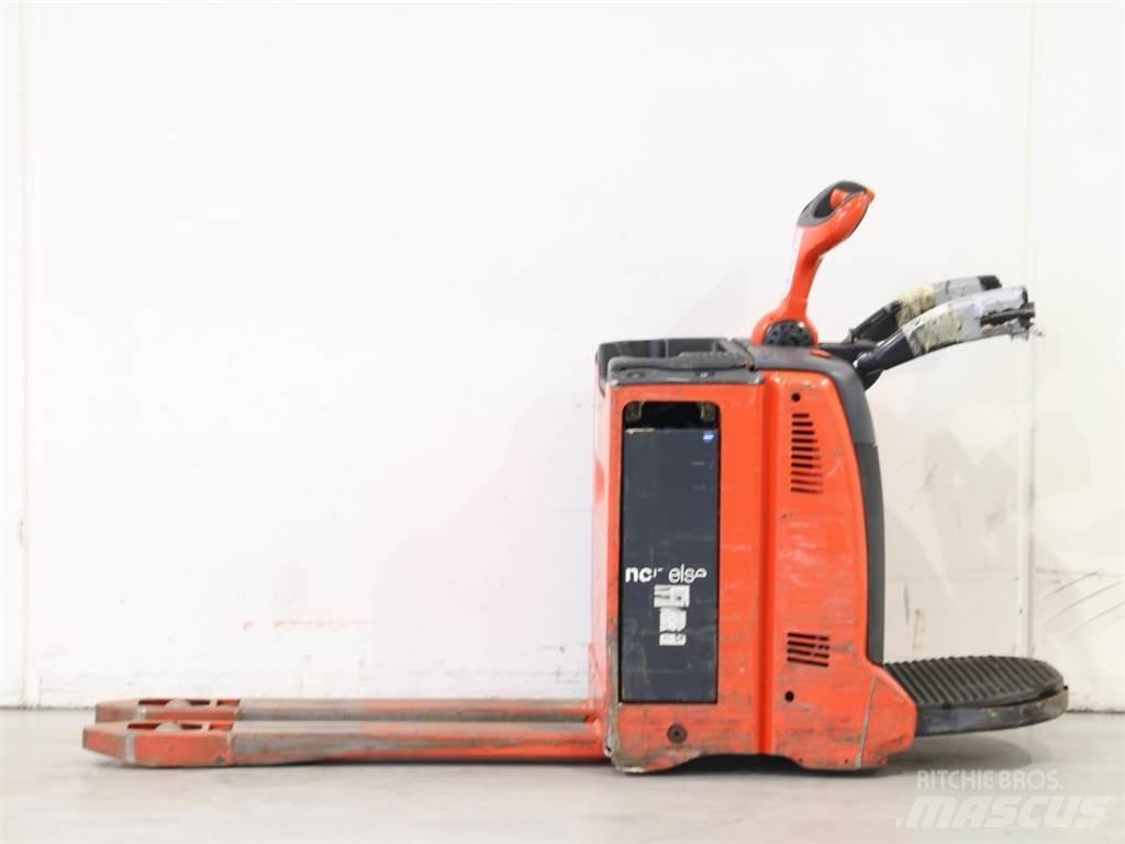 Linde T20AP/131 Empilhador para operador externo