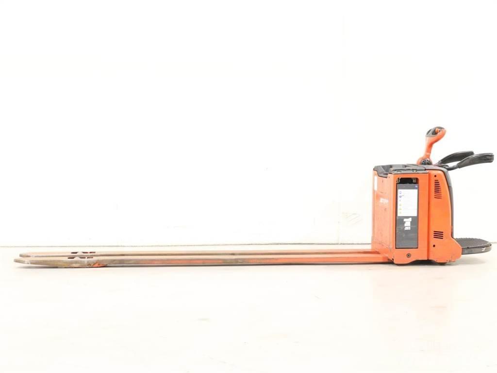 Linde T20AP/131-07 Empilhador para operador externo