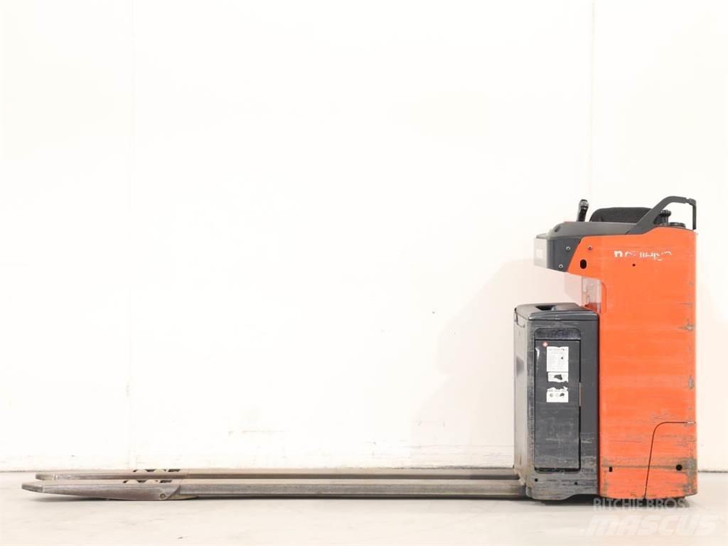 Linde T20R/1154-01 Empilhador para operador externo