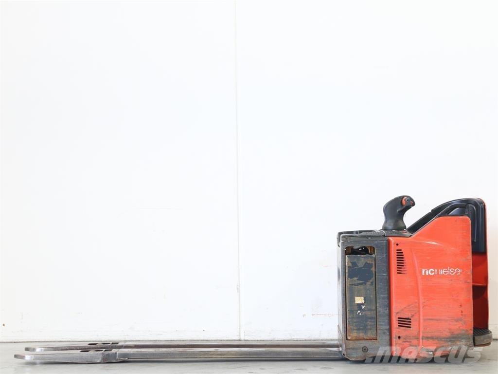 Linde T20SP/131 Empilhador para operador externo