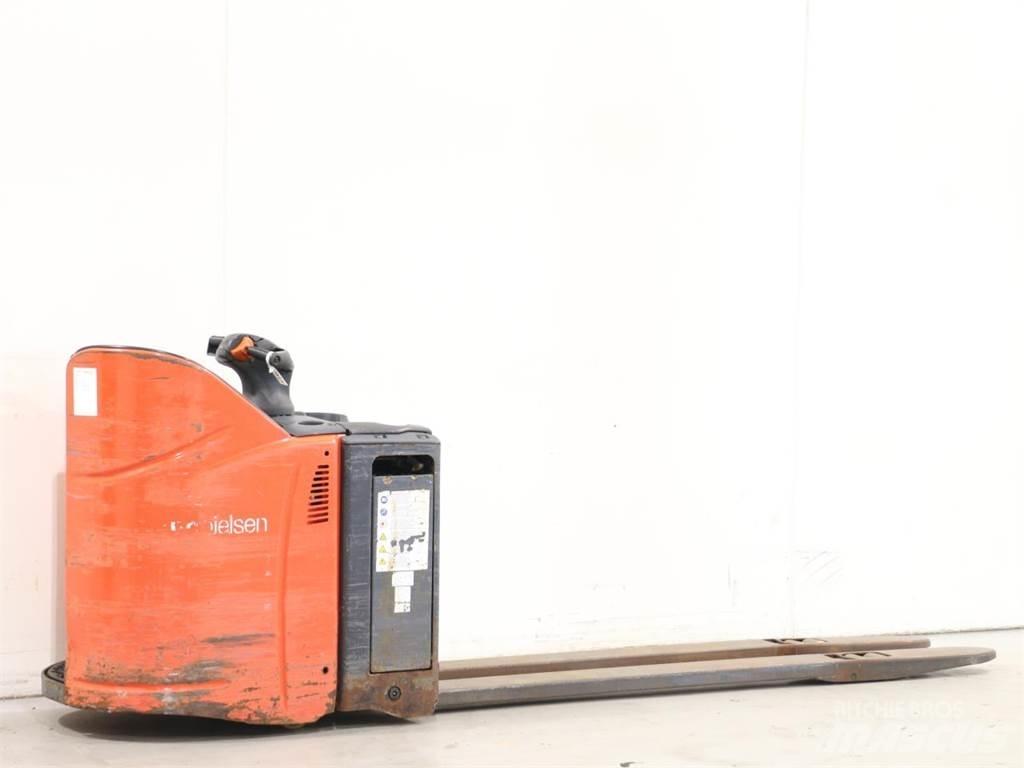 Linde T20SP/131 Empilhador para operador externo
