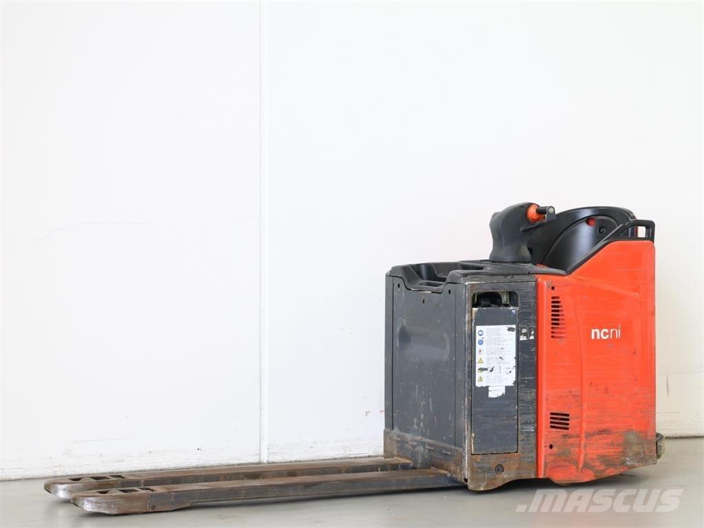 Linde T20SP/131 Empilhador para operador externo