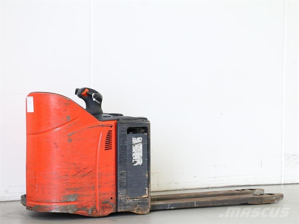 Linde T20SP/131 Empilhador para operador externo