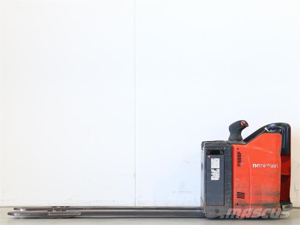 Linde T20SP/131 Empilhador para operador externo