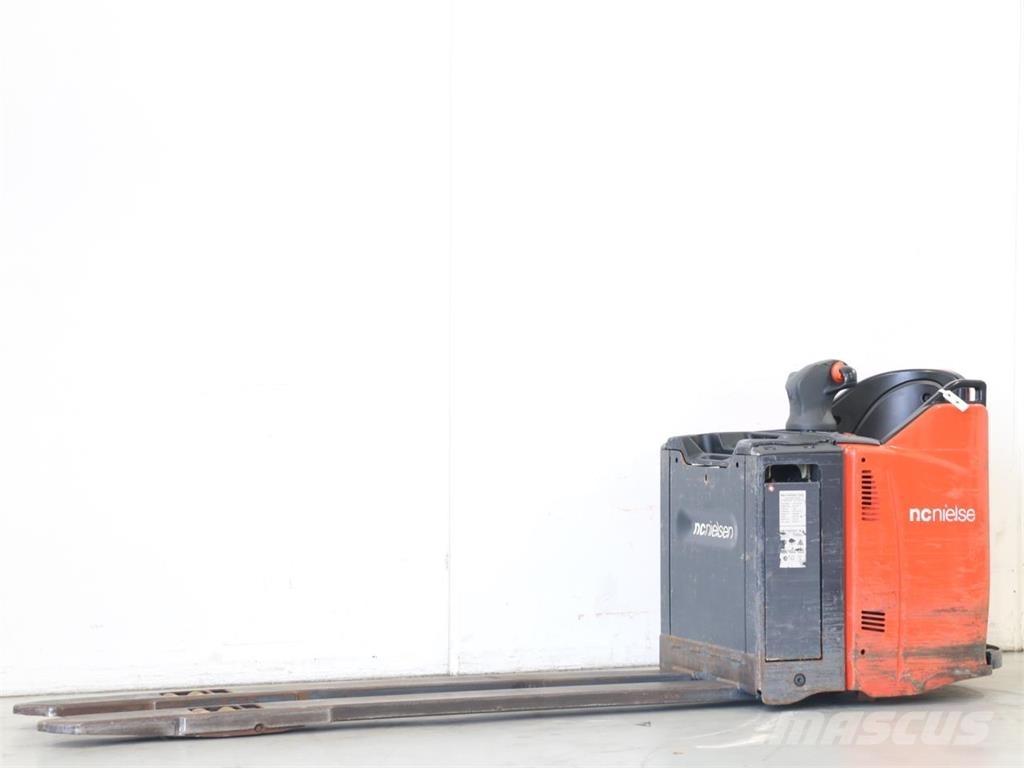 Linde T20SP/131 Empilhador para operador externo
