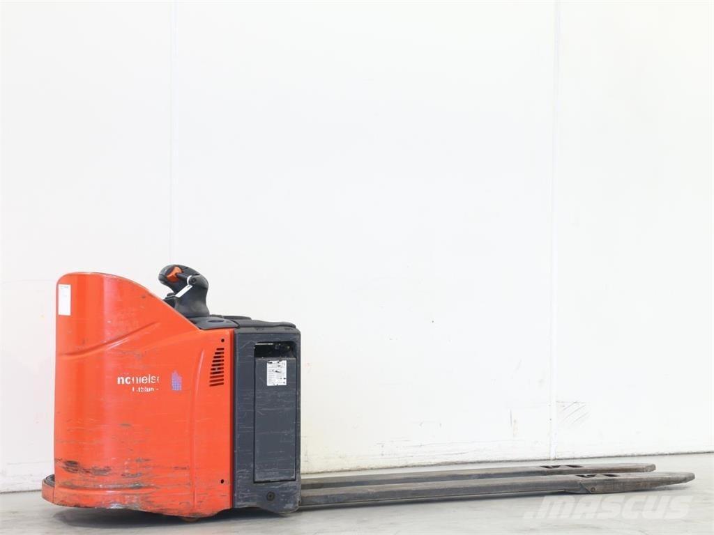 Linde T20SP/131 Empilhador para operador externo