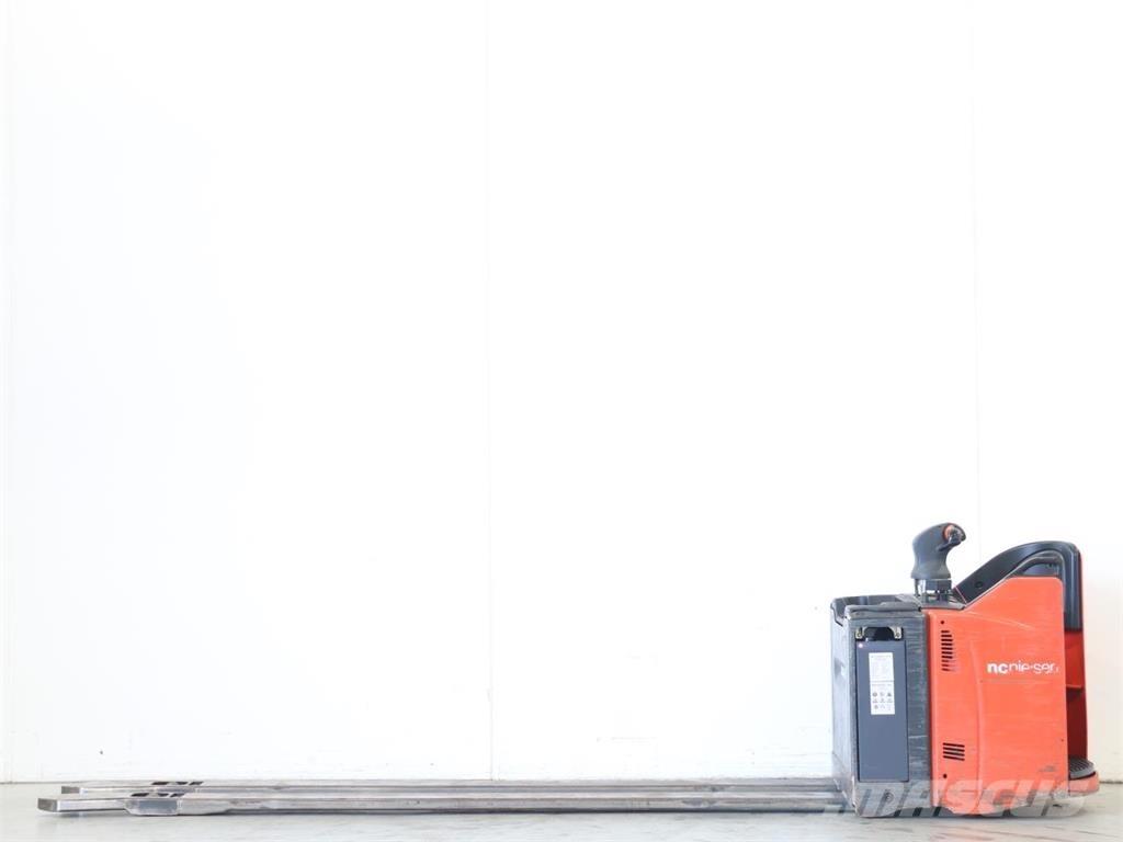 Linde T20SP/131 Empilhador para operador externo