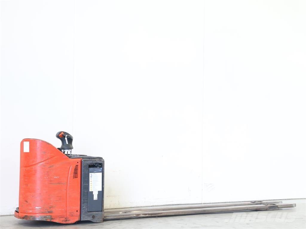 Linde T20SP/131 Empilhador para operador externo