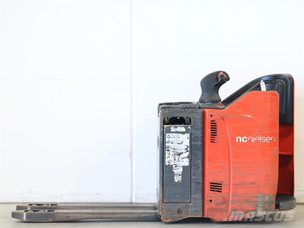 Linde T20SP/131-02 Empilhador para operador externo