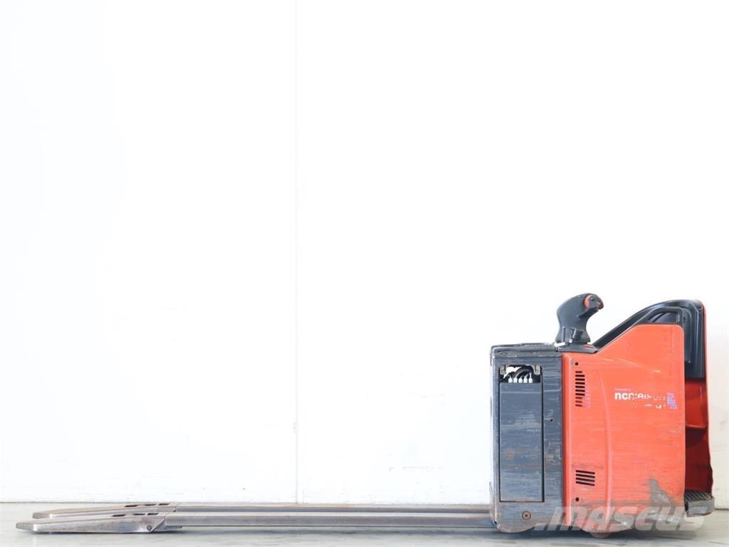 Linde T20SP/131-07 Empilhador para operador externo