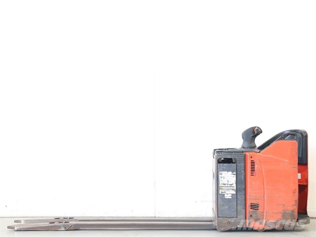 Linde T20SP/131-07 Empilhador para operador externo