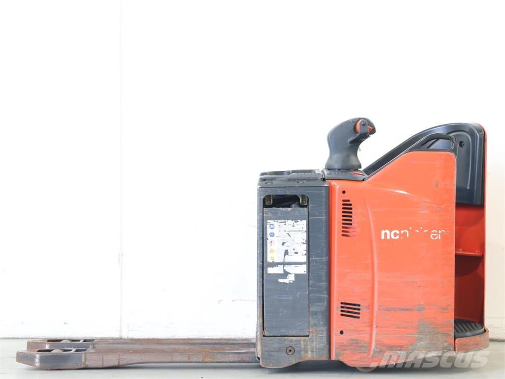 Linde T20SP/131-08 Empilhador para operador externo