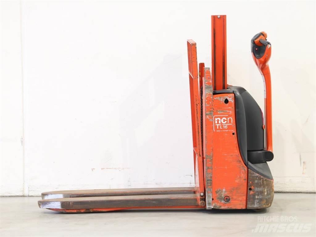 NCN TL16/1152-00 Empilhador para operador externo