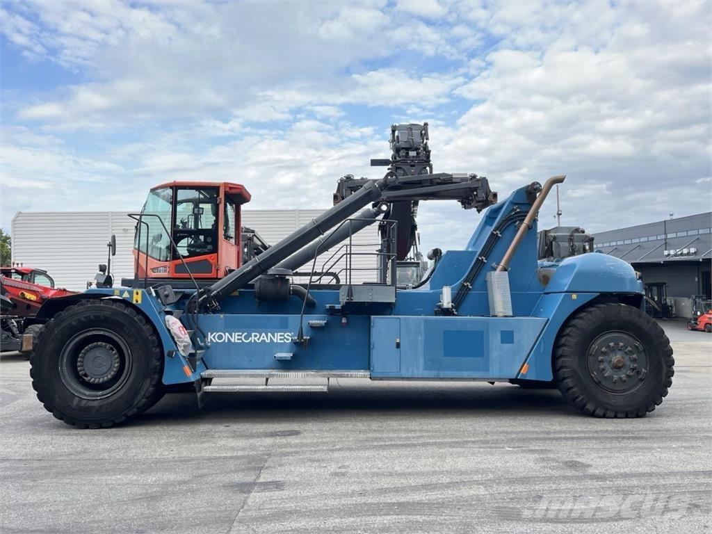 SMV 4538 CCX4 Empilhadores Elevadores