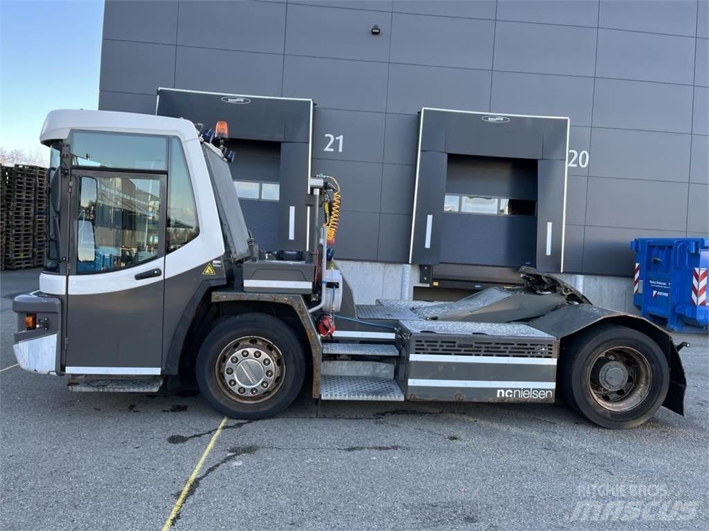 Terberg DT183 4X2 Movimentação cargas - Outros
