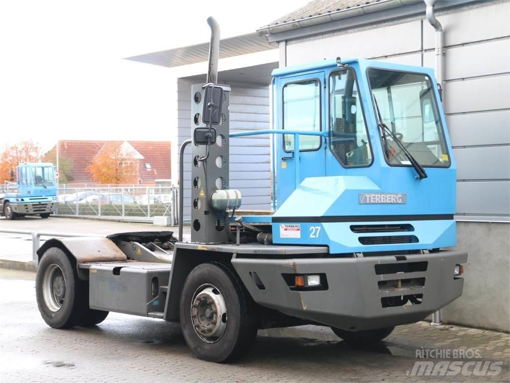 Terberg YT220 4X2 Movimentação cargas - Outros
