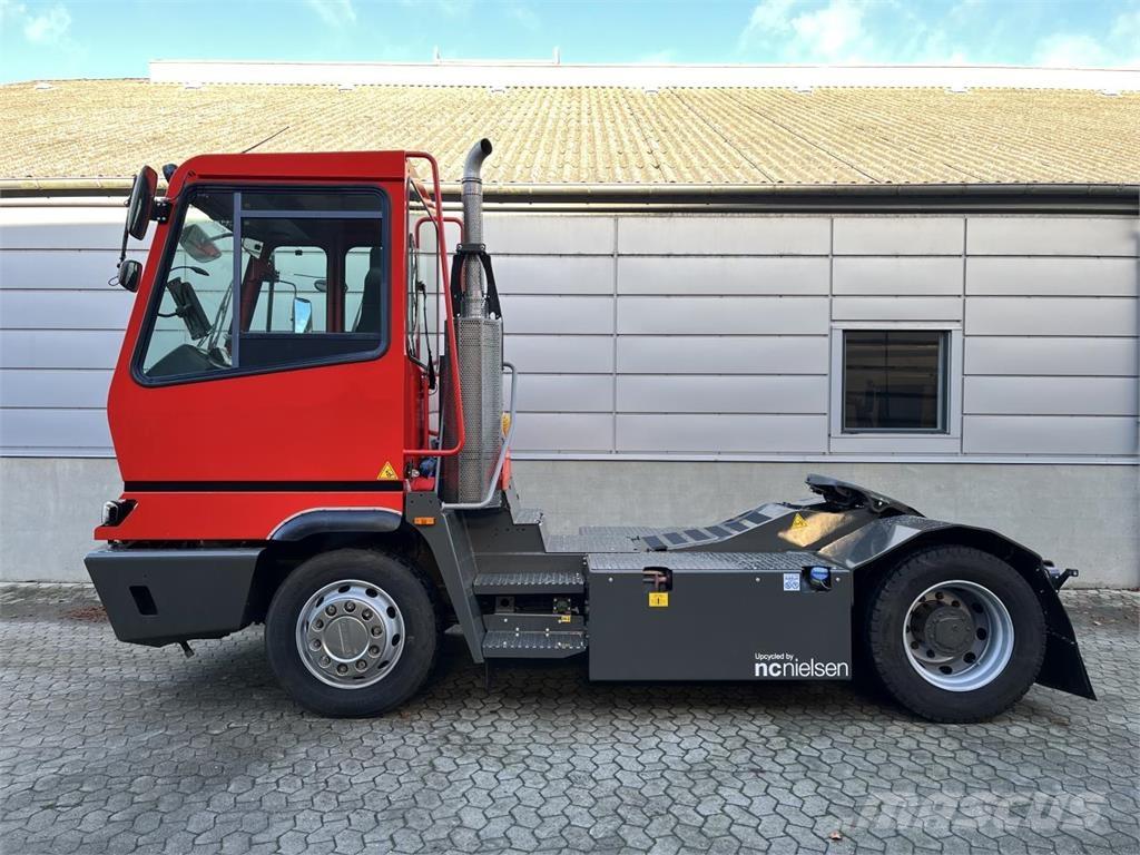 Terberg YT222 4X2 Movimentação cargas - Outros
