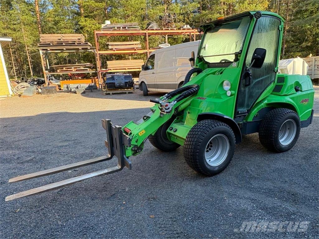 Avant 750 Mini carregadoras