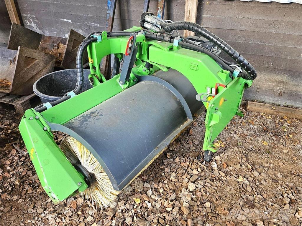 Avant Avoharja Escovas