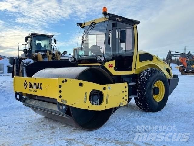Bomag BW 213D-5 Construção - Outros
