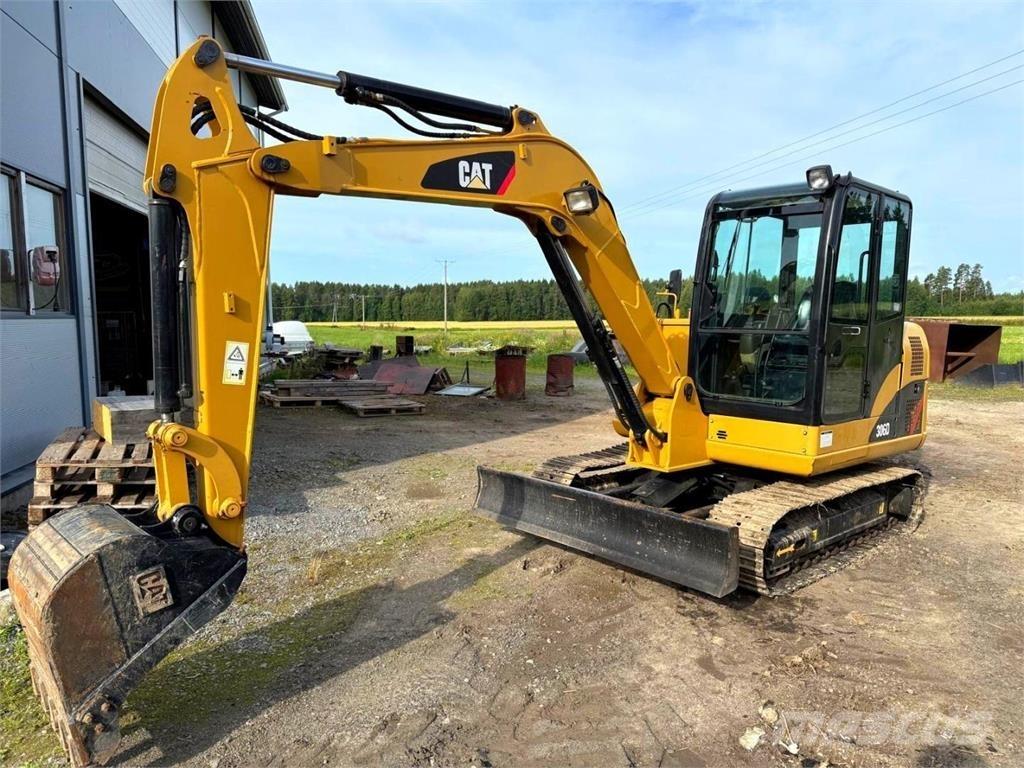 CAT 306D Miniescavadeiras