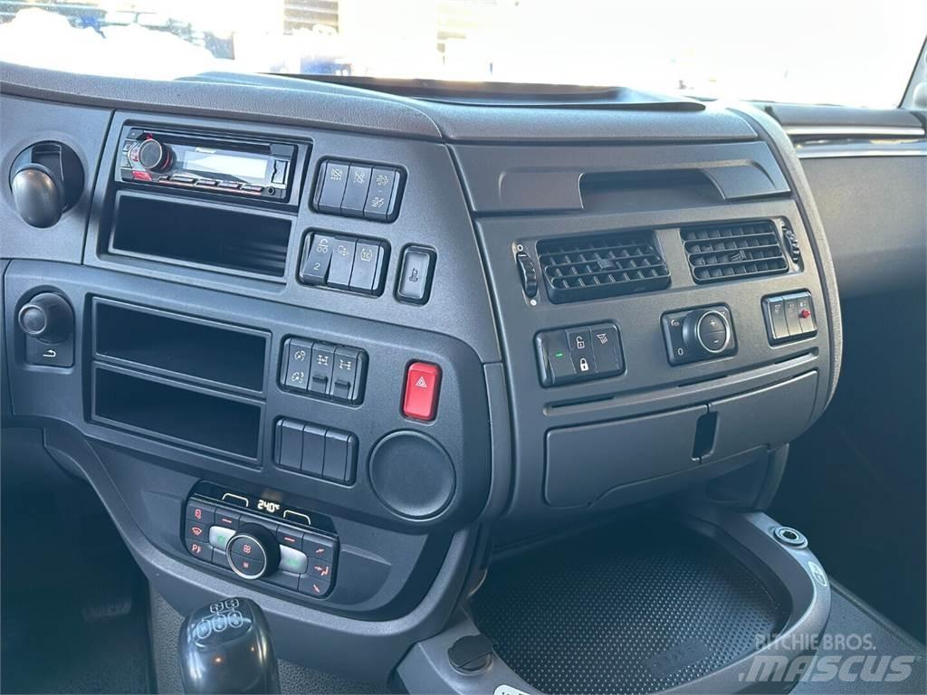 DAF XF 530 6x4 Cavalos Mecânicos