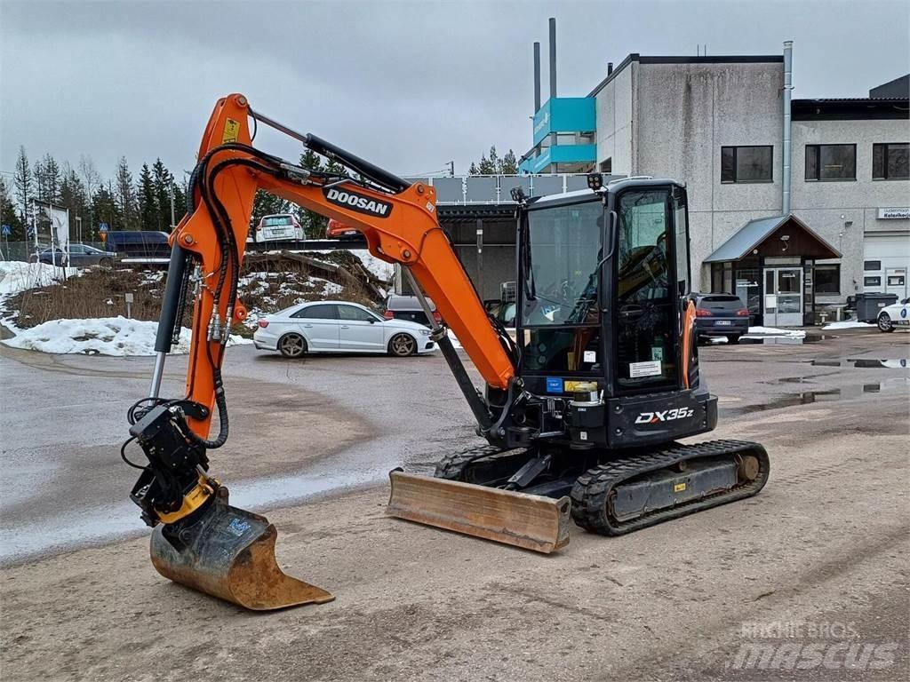 Doosan DX 35 Z Miniescavadeiras