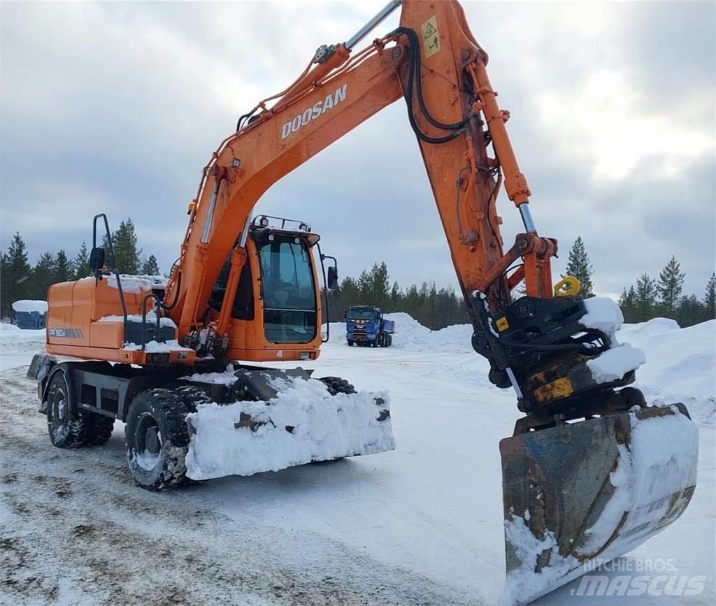 Doosan DX160W Escavadeiras de esteiras