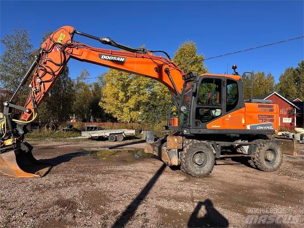 Doosan DX170W-5 Escavadoras de rodas