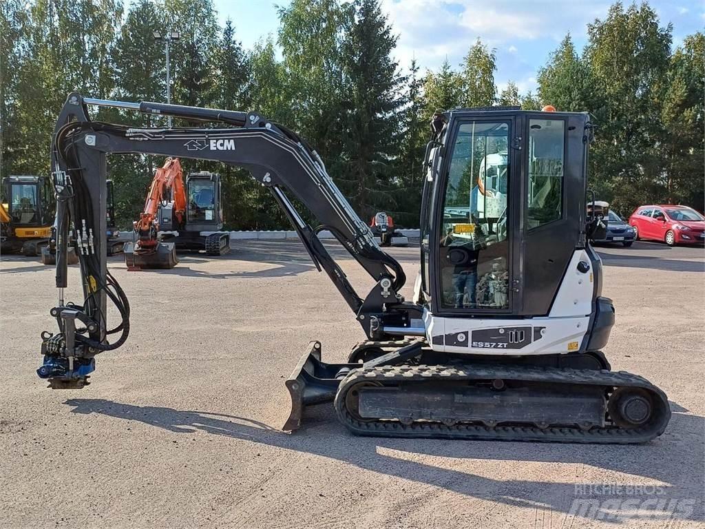 ECM ES 57 ZT Miniescavadeiras