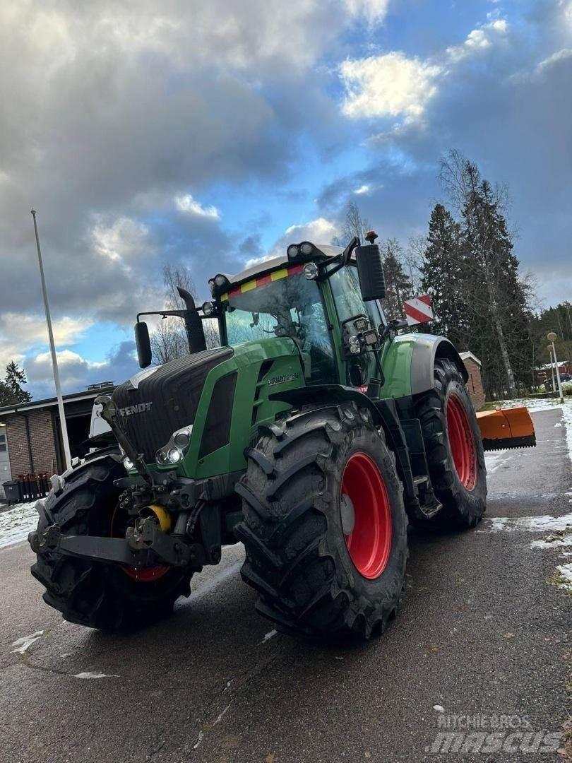 Fendt 828 VARIO Tratores Agrícolas usados