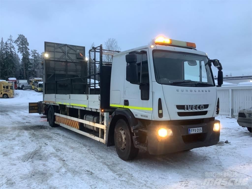 Iveco 180 e 25 Outros Camiões
