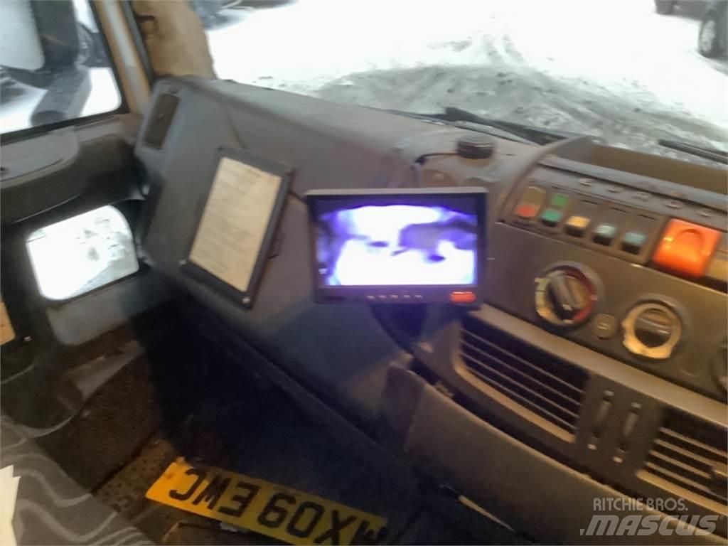 Iveco 180 e 25 Outros Camiões