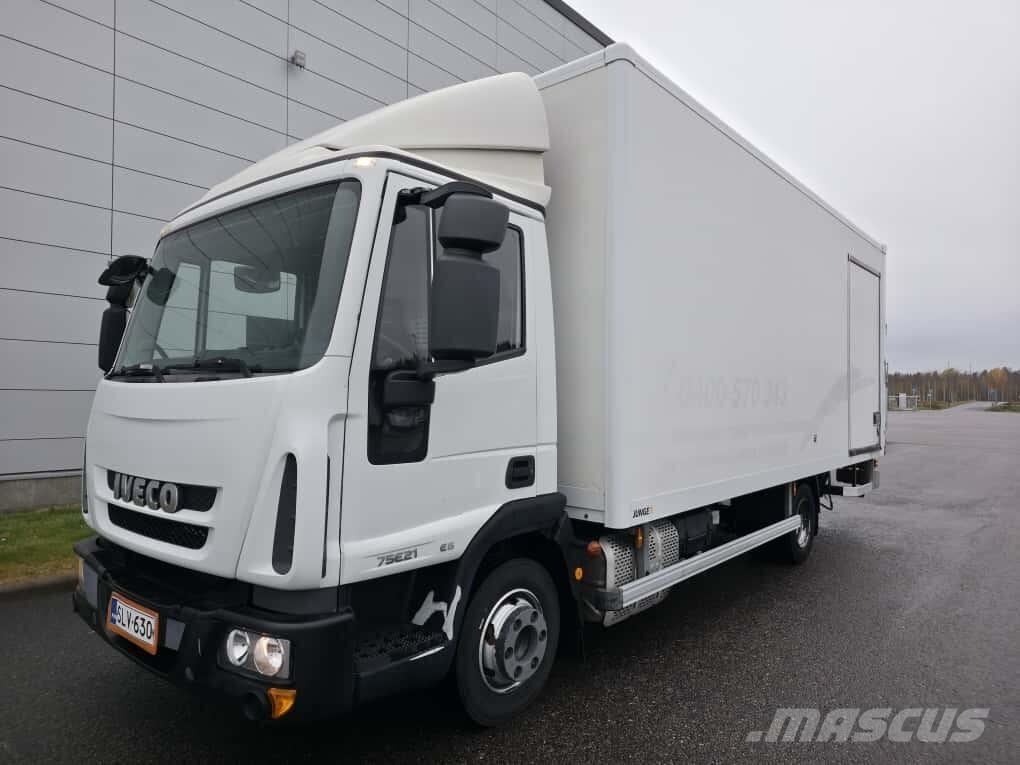 Iveco Eurocargo Caminhões de caixa fechada