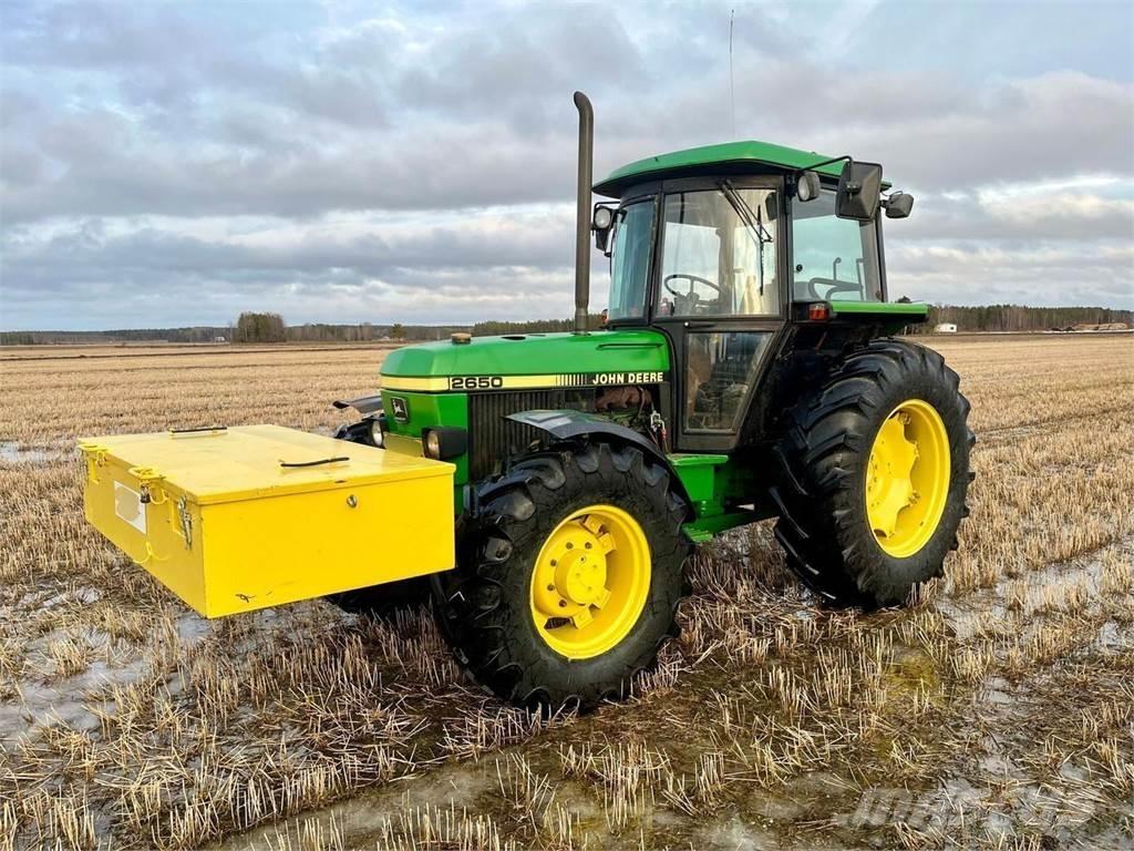 John Deere 2650 Tratores Agrícolas usados