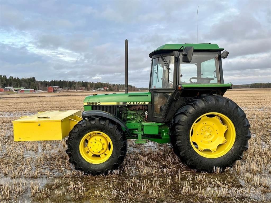John Deere 2650 Tratores Agrícolas usados