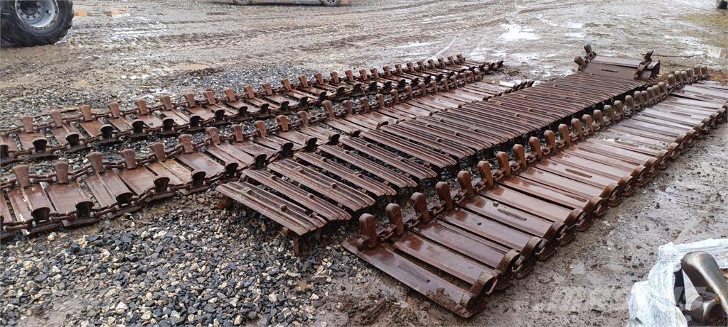  Kaivuri telat Chains / Rastos