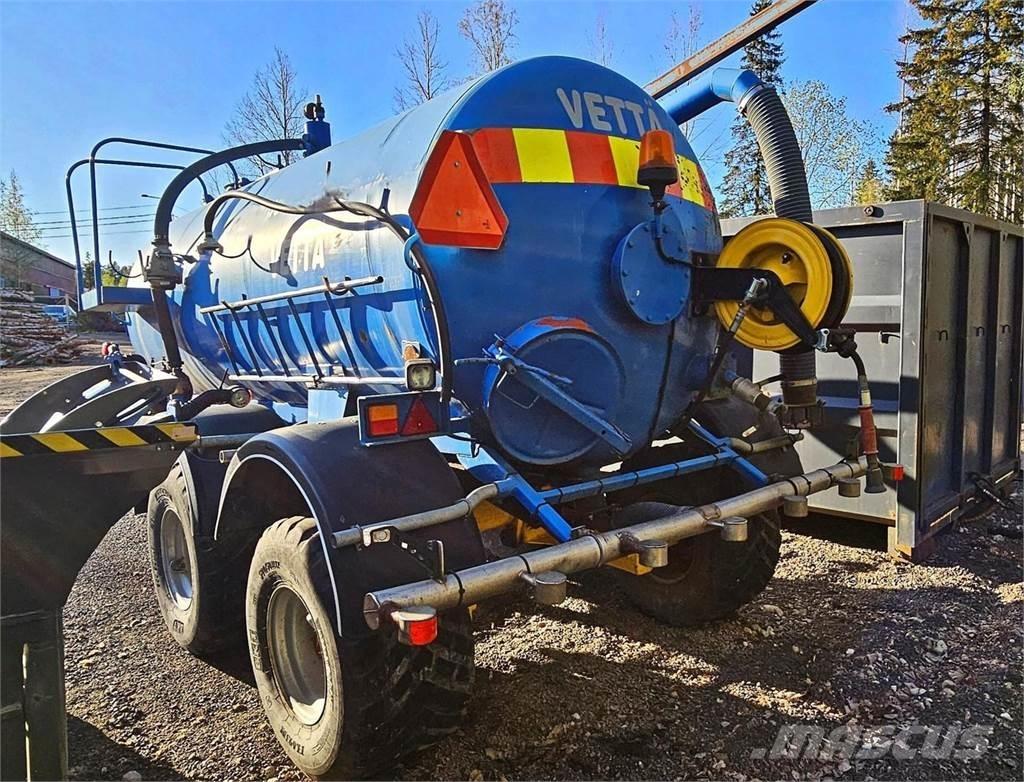  Kasteluvaunu 8m3 Outros reboques agricolas