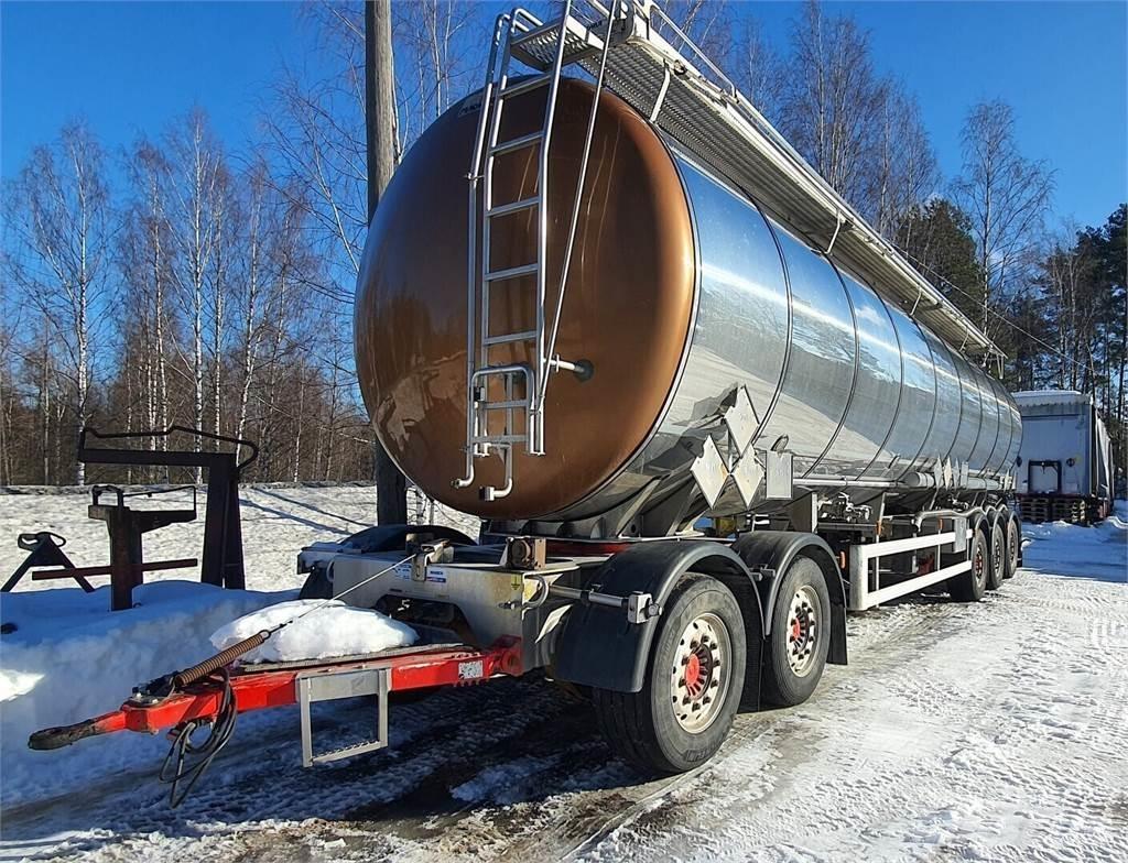 Magyar R42ESD Reboques cisterna