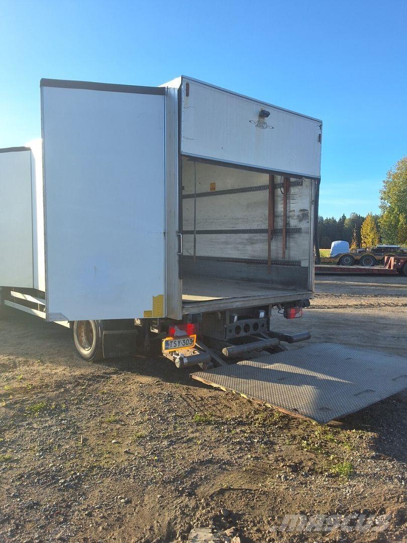 MAN Tgm 15.240 Caminhões de caixa fechada