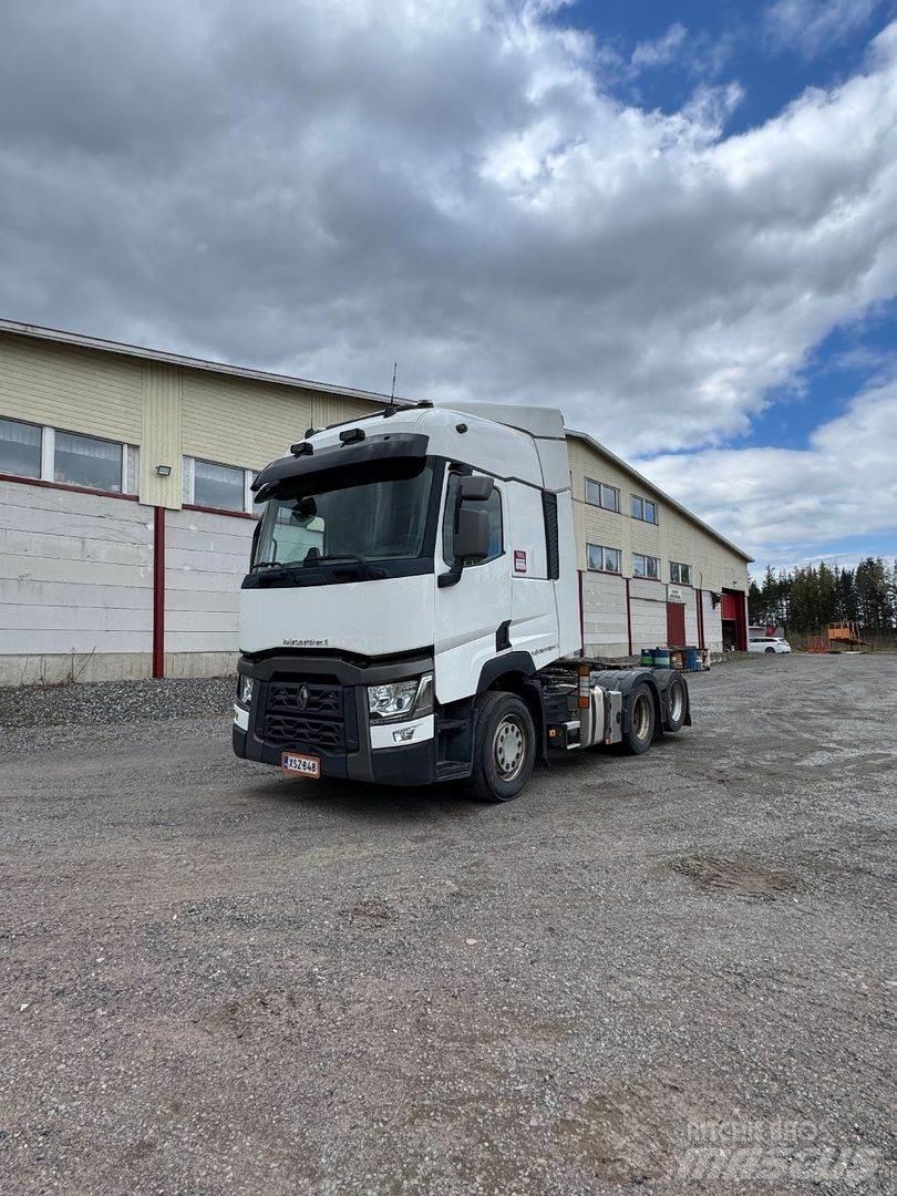 Renault T440 6x2 Cavalos Mecânicos