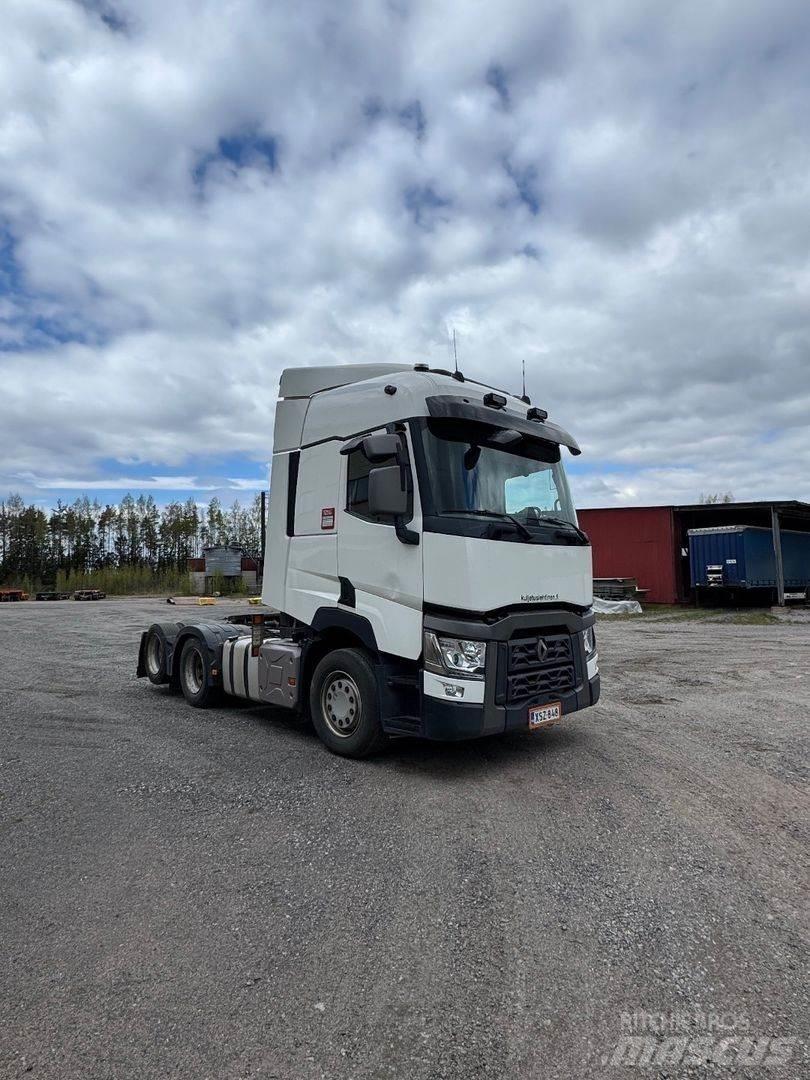 Renault T440 6x2 Cavalos Mecânicos