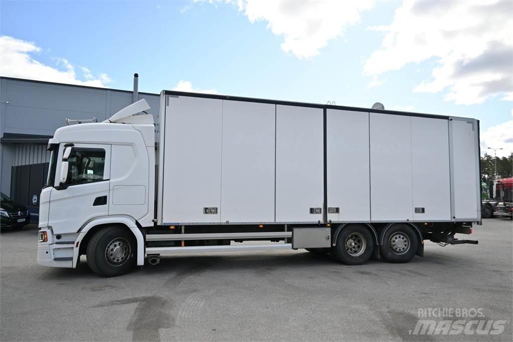 Scania G410 6X2 Caminhões de caixa fechada