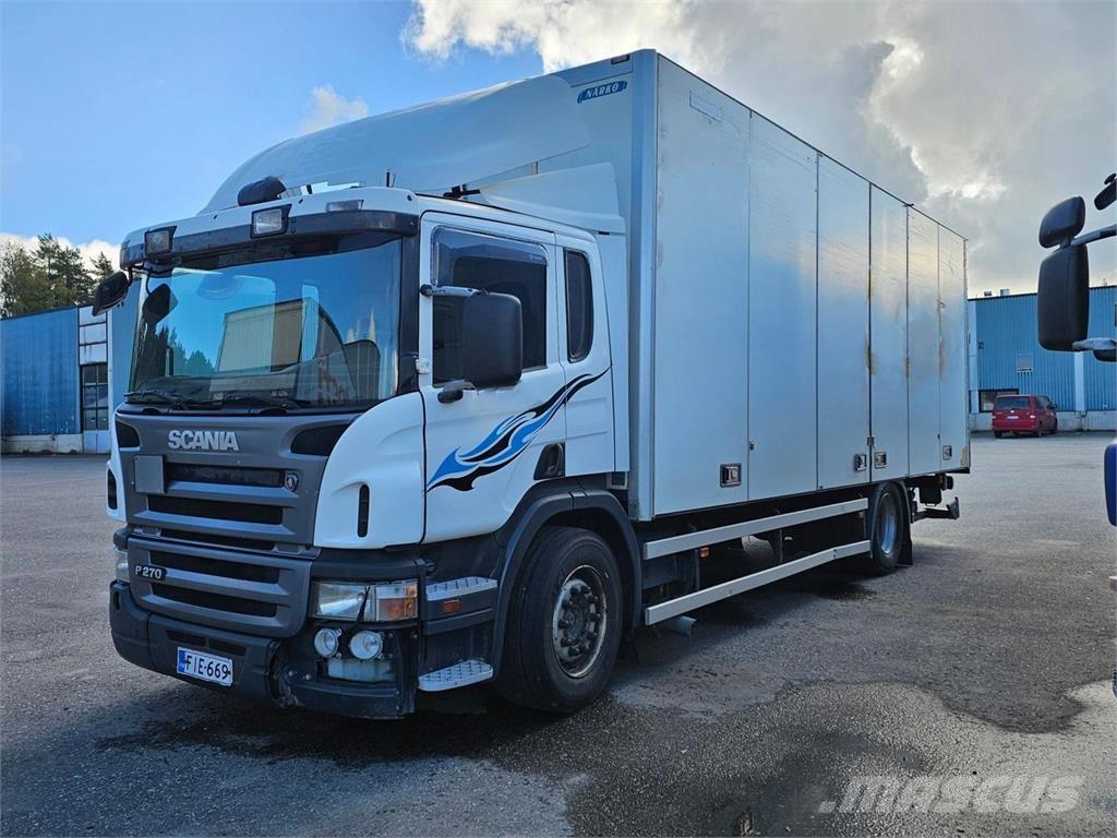 Scania P270 4X2 Caminhões de caixa fechada