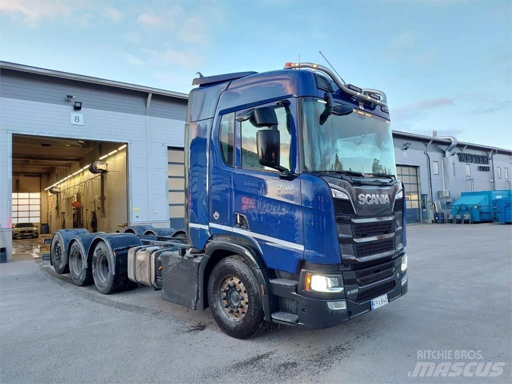 Scania R580 Camiões de chassis e cabine