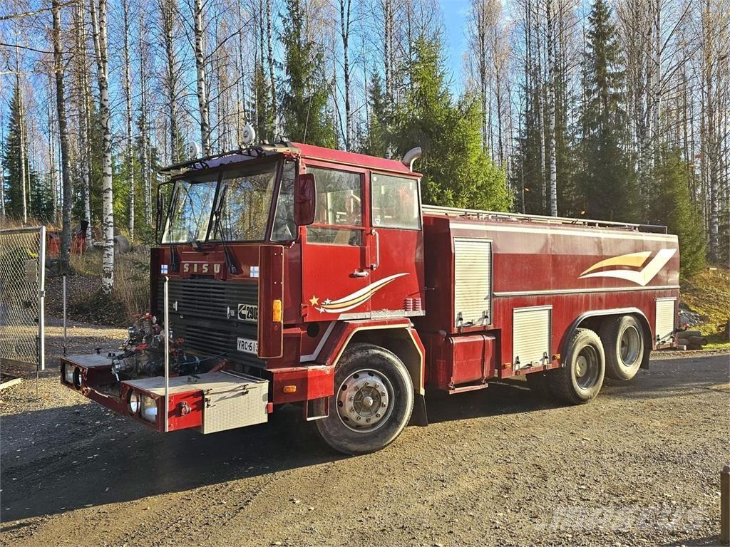 Sisu Paloauto 6X2 Outros Camiões