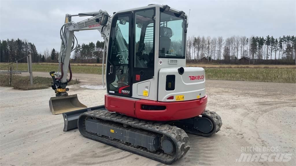 Takeuchi TB257FR Miniescavadeiras