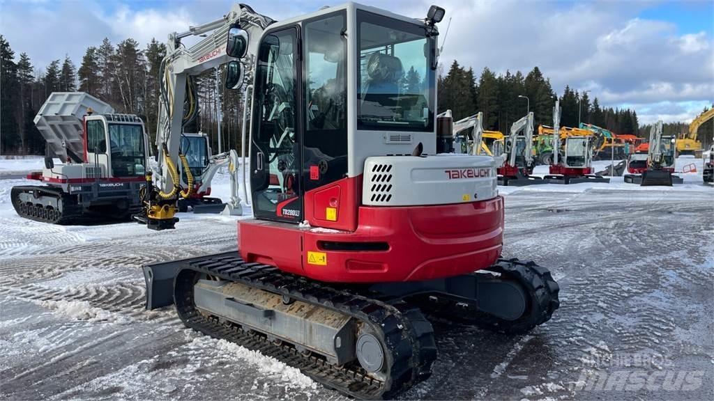 Takeuchi TB280FR Escavadoras Midi 7t - 12t
