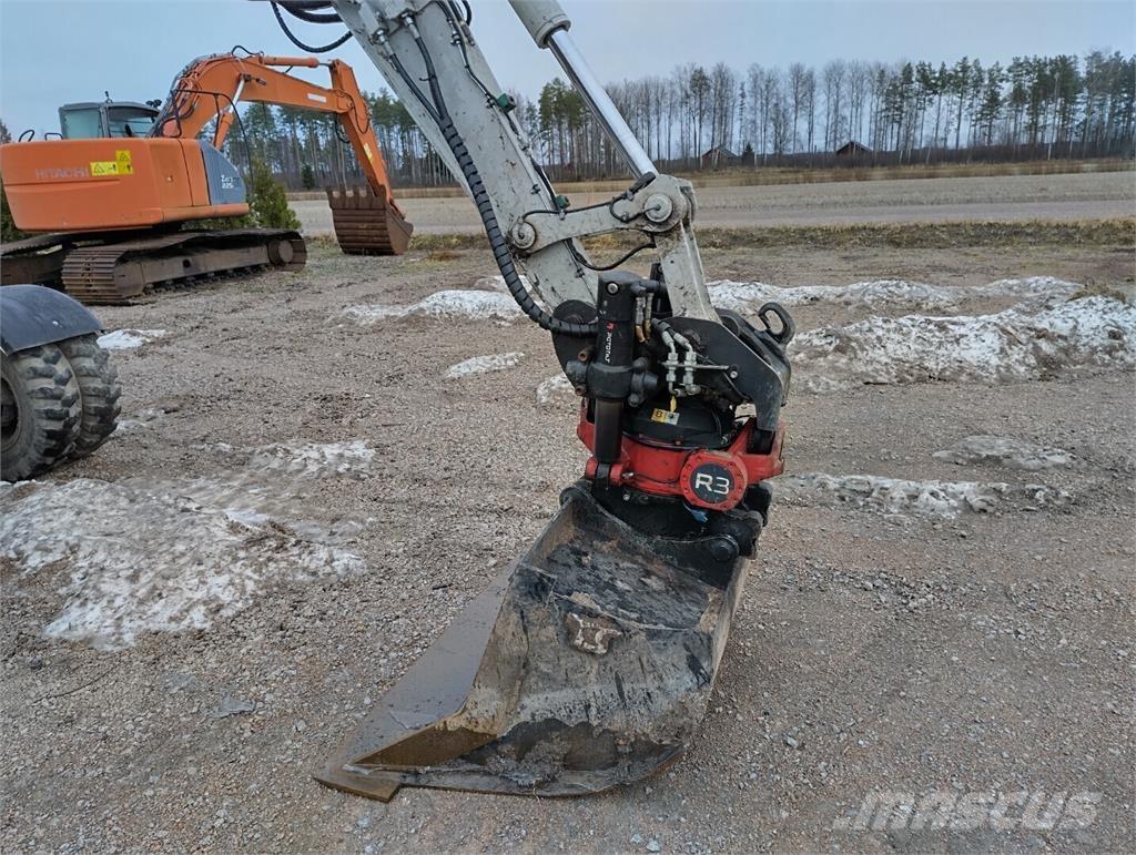 Takeuchi TB295W Escavadoras de rodas